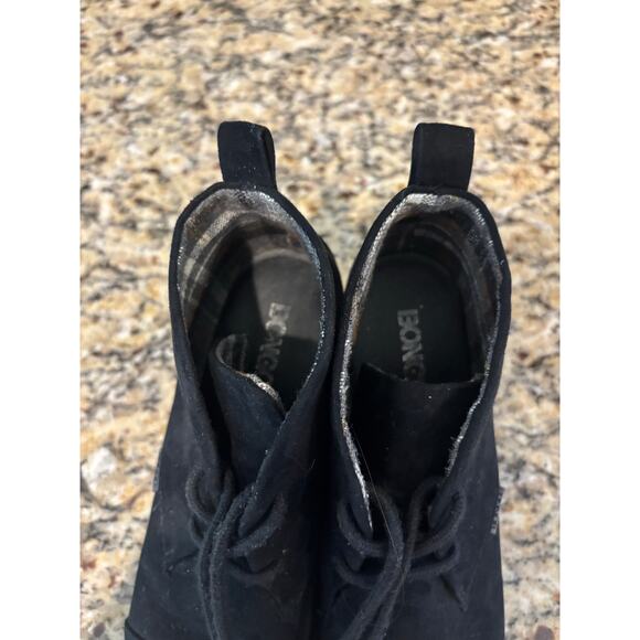 Bongo Black Bootie Shoes Boots Size 6.5 Woman Wedge Suede - Picture 6 of 7